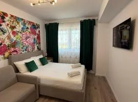 Rox Mountain View Apartament 15 min Poiana Brasov and Bran castel , 5 min Dino Parc Râsnov and Magic parc