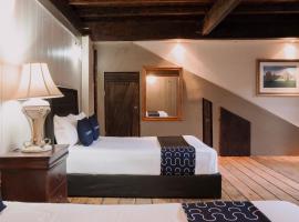 Capital O Hotel Villa Azura, מלון בטקאטה