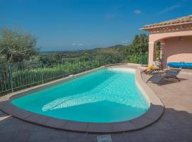 Splendide villa vue mer a Valcros, hotel in La Londe-les-Maures