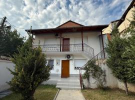 Lissa Apartment, place to stay in Prizren
