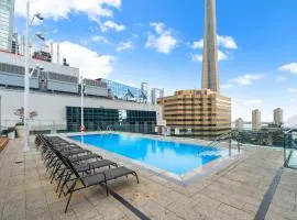 Comfy Front Wellington Suites CN Tower Rogers Centre & Free Parking