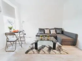 Spacious 1BHK with free Parking in Lanarkshire