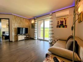 Апартамент Елегант - спа комплекс Аква Терми, aparthotel a Krasnovo