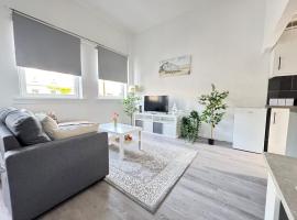 Spacious 2BR Home by Portobello Beach, hotel in Edinburgh