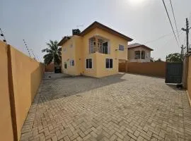 4 bed splendid hse North Legon