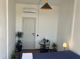 Apart Rose in Lustica, hotel com estacionamento em Klinci