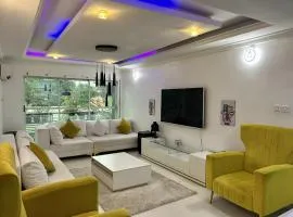 GRA Ikeja Luxury-Furnished 1BR Apartment, Family Friendly, 24hrs Eletric, WiFi