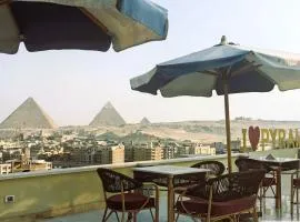 GEM Pyramids & Grand Museum View