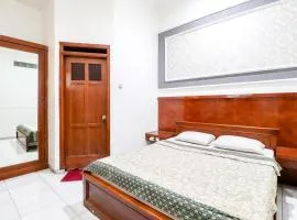 Hotel Limaran 1