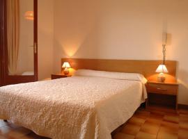 Hotel Restaurant Mondoloni, hotel en Sotta