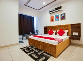 Flagship Hotel Cozy Comfort, hotel in Ludhiana
