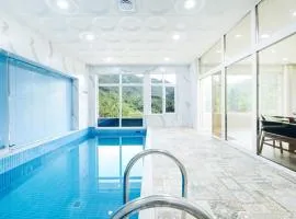Helios Private Pool Villa