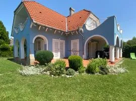 Tieff Apartmanház Balatonmáriafürdő Hullámtelep