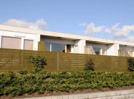 4 person holiday home in Rømø-By Traum, hotel v destinaci Romo Kirkeby