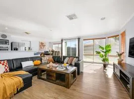 Spacious 4BR 2bath Family Home near Casey Central