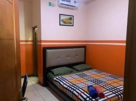 Bangday Residence by NamRoom, hotel in Mantaak