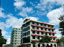 Queen Hotel