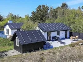 8 person holiday home in Ålbæk