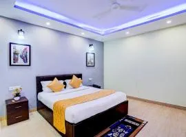 Maayra Inn