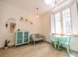 iYOURBASICS Lovely Studio Hinestrosa 23 FREE WIFI&AC