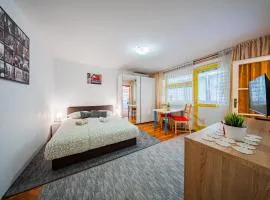 Flex SelfCheckIns 178 - Zagreb - Studio Apartment - Loggia