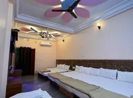 Shree Aanandam Palace