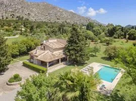 Can Curt Villa