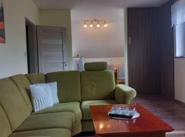 Apartman Lunette, hotel in Tatranska Strba