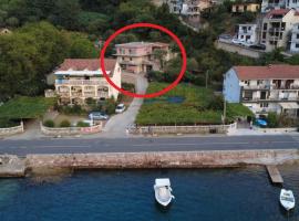 Verige Apartments, ξενοδοχείο με γκολφ σε Tivat