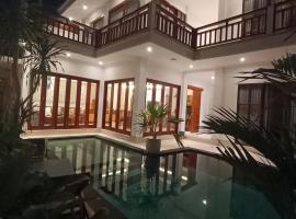 Sadia Villa Seseh Beach, hotel in Cemagi