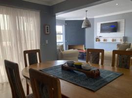 Meransha Langstrand Self Catering CC、Langstrandのホテル