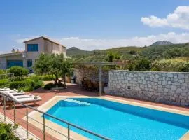 Luxury Villa Hara with private pool