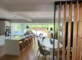 Fab 2 double bed detached house