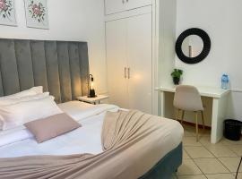 Hotel Ukhay, hotel near Maputo International Airport - MPM, Lingamo