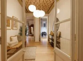 Bravissimo Plaça del Vi, Authentic Historic Apartment