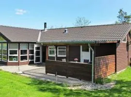 6 person holiday home in Hals-By Traum