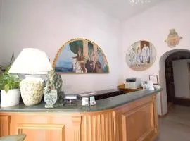 Hotel Alexis