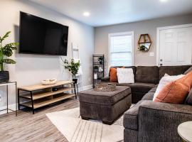 Tucked Away Bungalow Near Airport!, bungalow en Atlanta