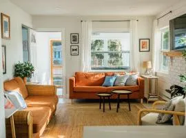 Renovated Chic Home Near Beaches, Img & Downtown