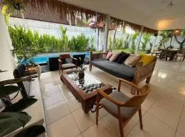 Kondo Villa 2 BR- Private Pool