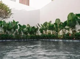 Sanur Paradise - Brand New 3BR Villa - Private Pool - Beach Access