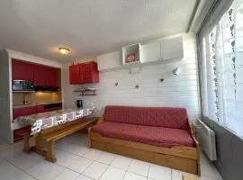 Studio classique 4 personnes, balcon, aux Menuires - FR-1-452-259