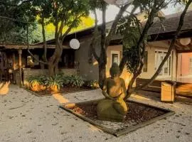 Exclusive Lake Tiny House in Beautiful Japanese Garden