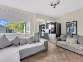 Modern terraced house