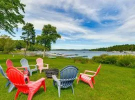 Waterfront Getaway Lake Champlain Family Retreat!