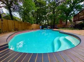 Epic Location Cool Pool, 6Flags, Rangers, Cowboys