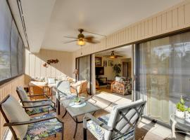 Centrally Located Kailua-Kona Condo with Lanai!, condo in Kailua-Kona