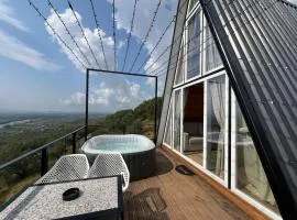 Doel House Zues - Hot Tub Villa & Scenic View