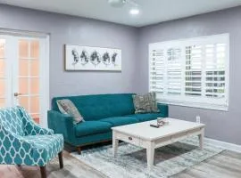 Pelican's Perch in Downtown EGAD