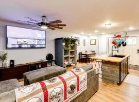 Walk to Dtwn Dog-Friendly Retreat in Fairbanks!